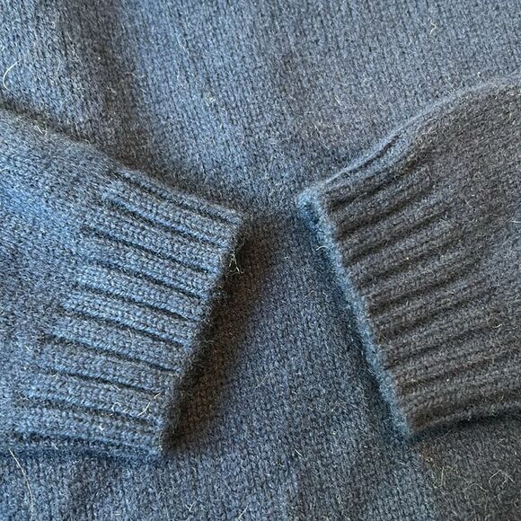 Eddie Bauer blue Nordic 100% wool turtleneck sweater size medium - Picture 8 of 9